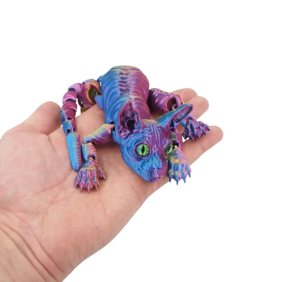 Unikali 3D katino-drakono figūrėlė, dekoratyvinė keramikinė ar plastikinė statulėlė, puošia namų interjerą.
