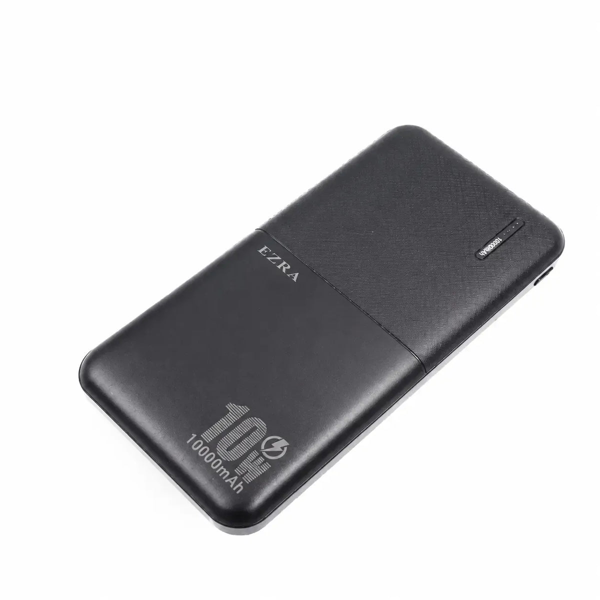 Išorinė baterija Ezra PB95-2 10 000 mAh, mobiliojo įkroviklio vaizdas, kompaktiška ir patogi naudoti, juoda spalva.