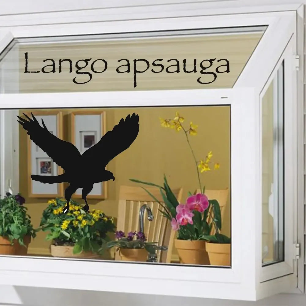Lipdukas apsaugai nuo paukščių atsitrenkimo į langus, skaidrus ir matomas iš toli, skirtas saugoti langus nuo paukščių.