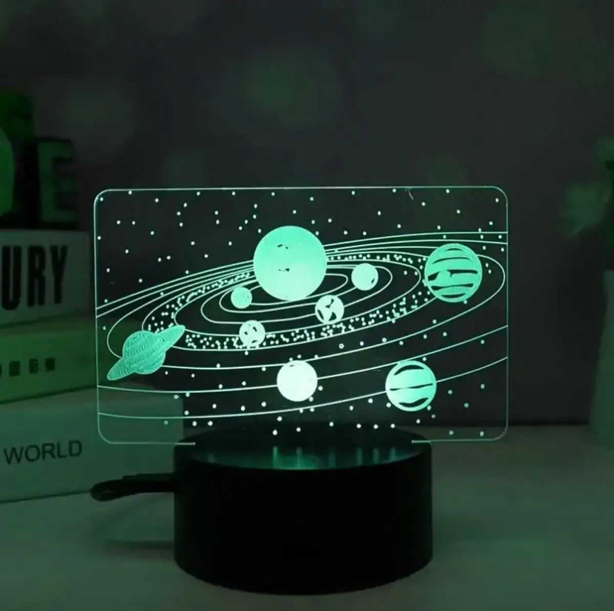 3D LED naktinė lempa „Saulės sistema“ su planetomis ir žvaigždėmis, šviečianti minkštu apšvietimu vaikų kambaryje