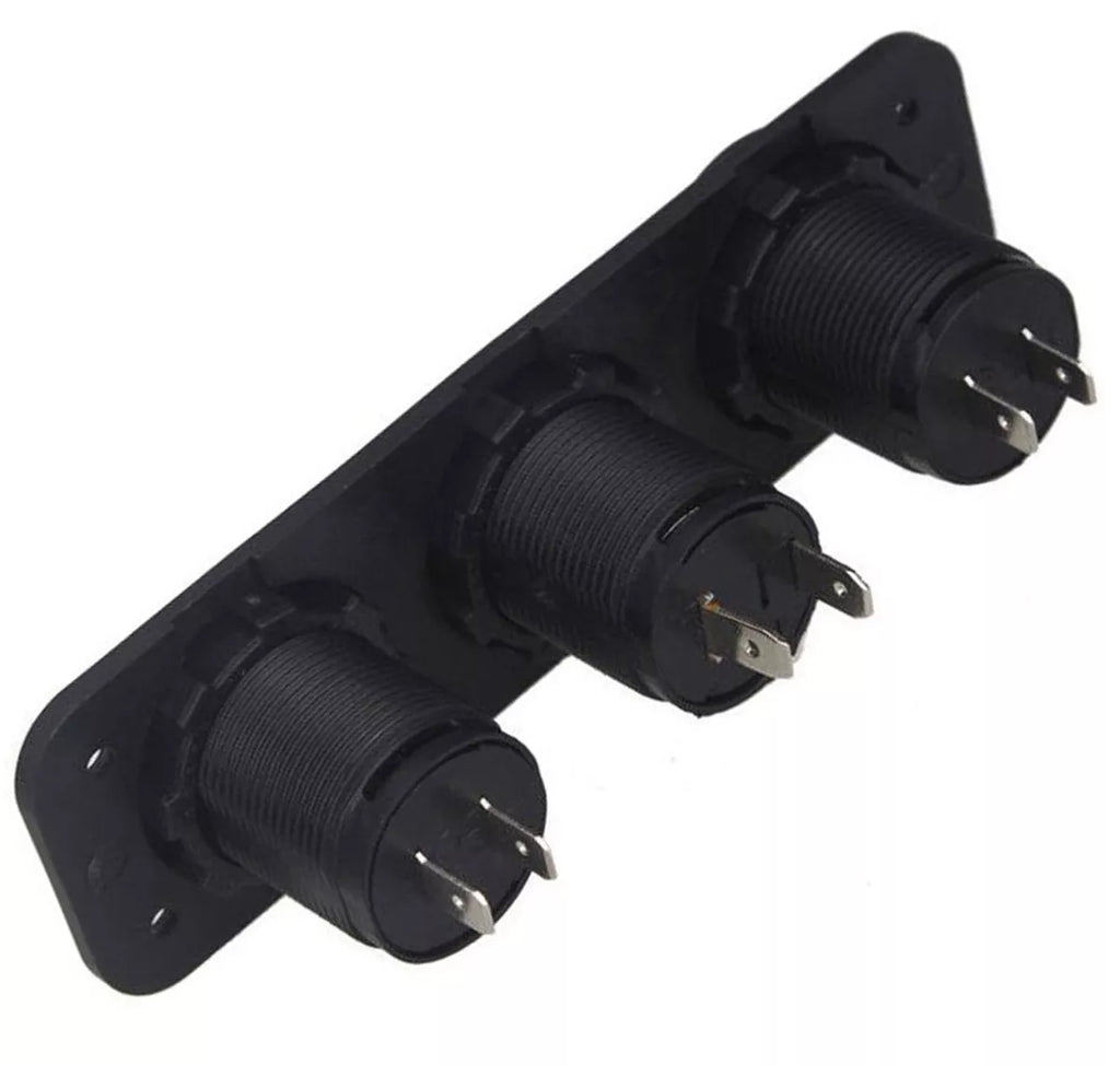 12V cigarečių degiklio lizdas su dviem 5V USB