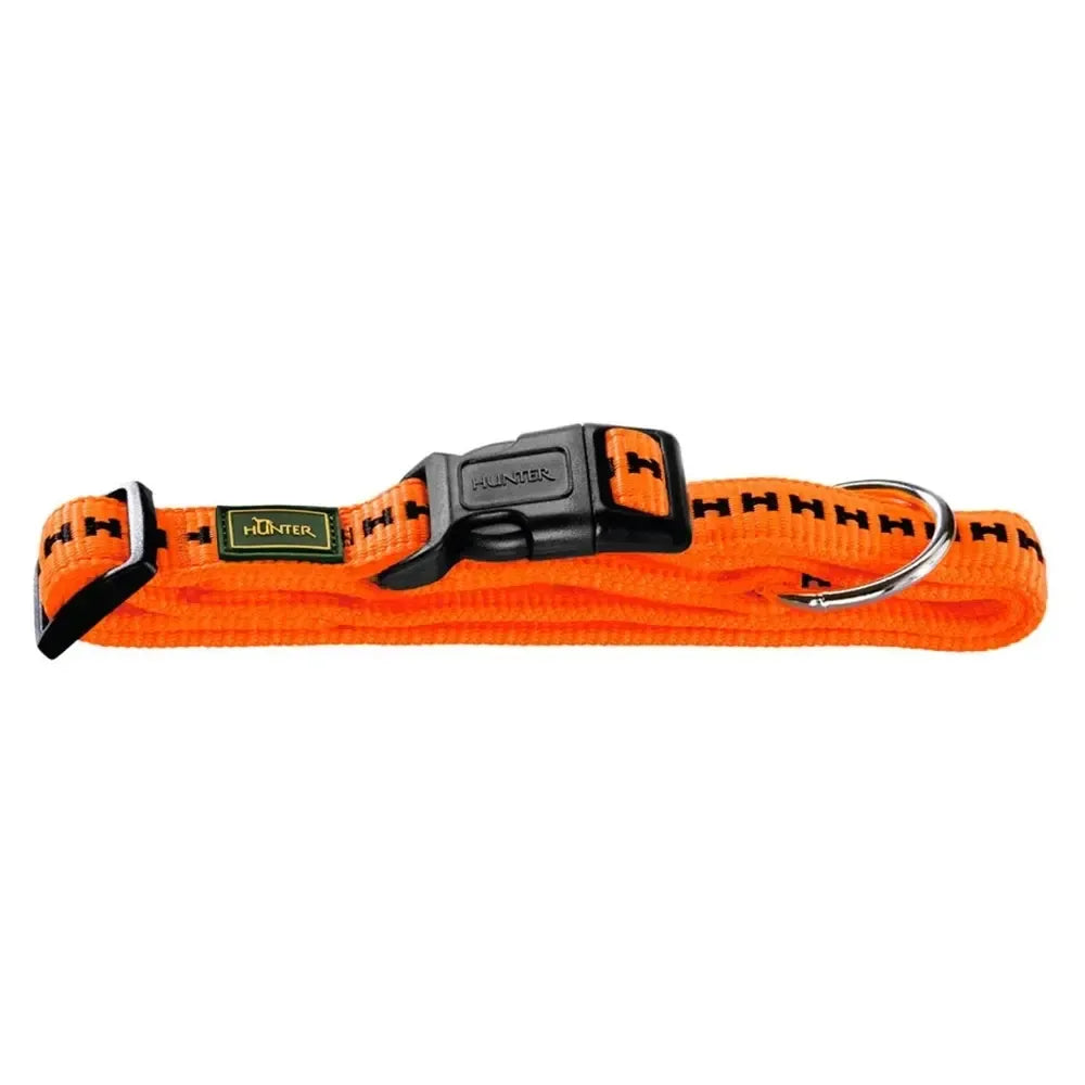 Oranžinis Hunter tekstilinis šunų antkaklis, 40-55 cm, minkštas ir patvarus, skirtas kasdieniam naudojimui.