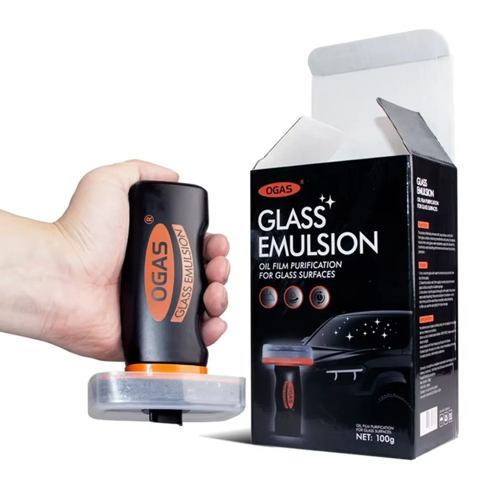 Automobilio stiklo valymo emulsija su aplikatoriumi