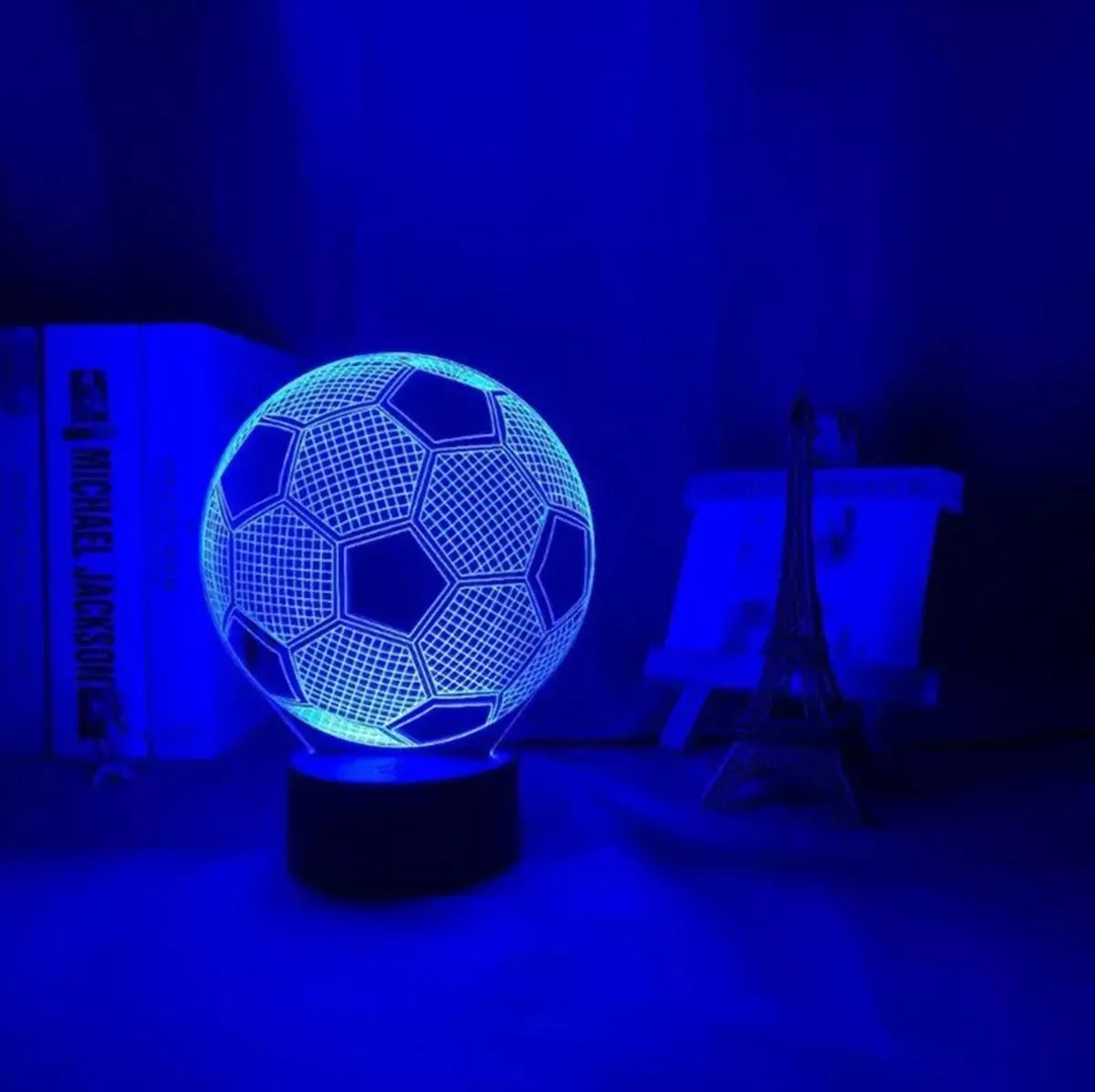 Dekoratyvinė LED lempa, futbolo kamuolio formos