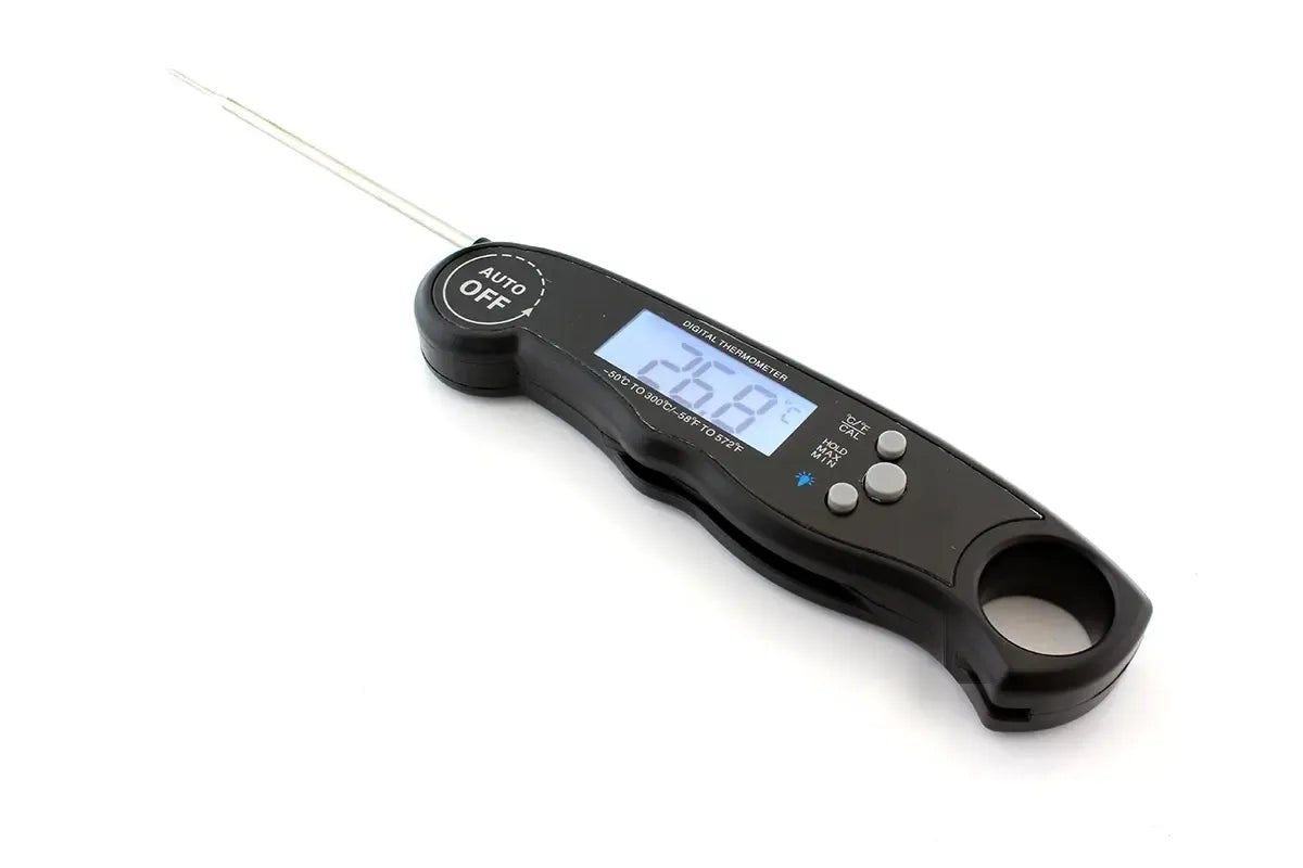 Elektroninis maisto termometras su sulankstomu zondu, tinka temperatūros matavimui virtuvėje ar kepsninėje.
