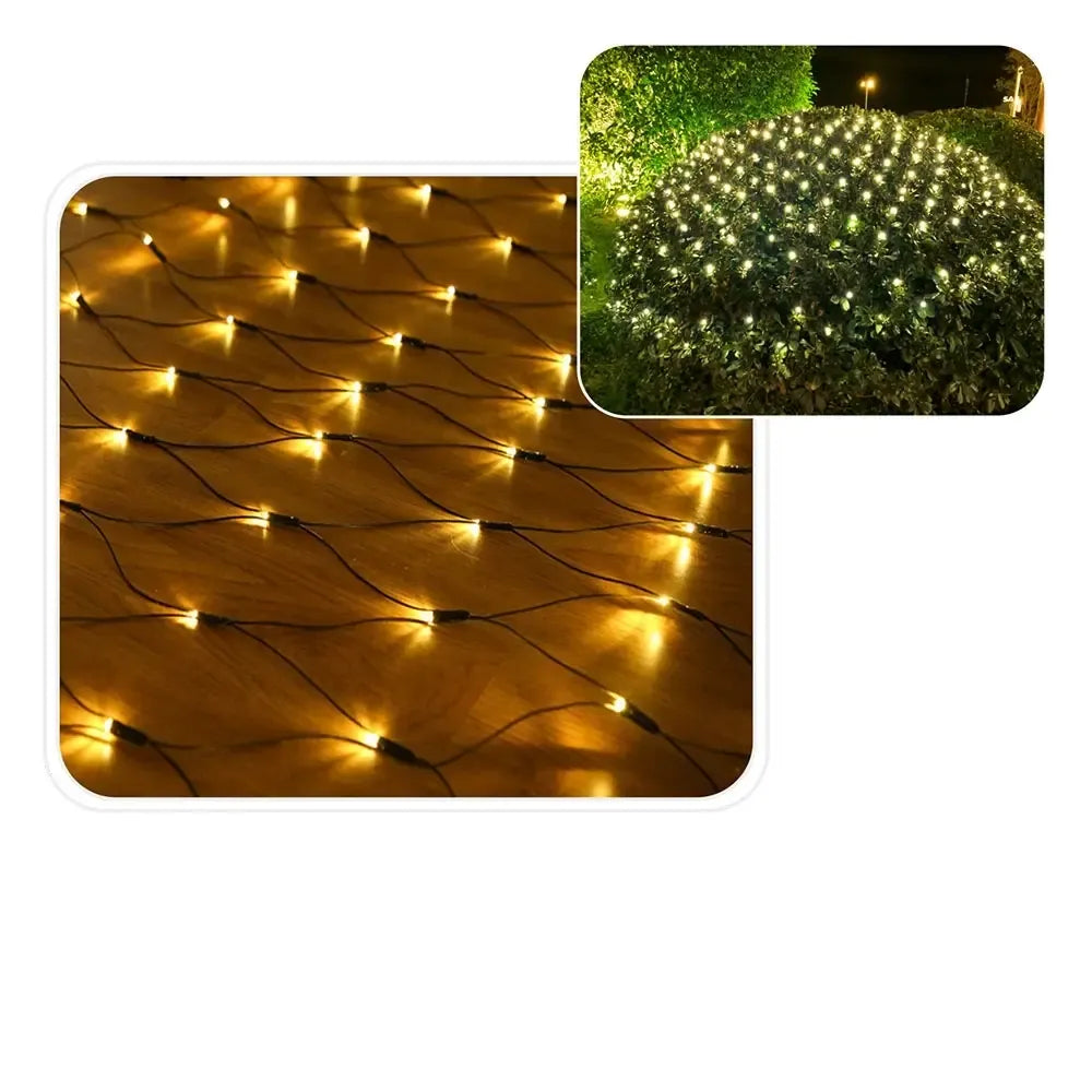 LED švieselių užuolaida – tinklas su 320 šviesos diodų, 3x2 m, šiltai balta, dekoratyvi apšvietimo priemonė.