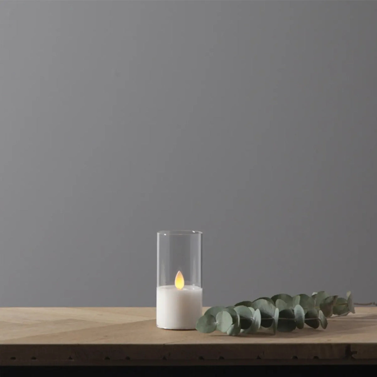 LED svece ar īsta stikla pārsegu, 10 cm