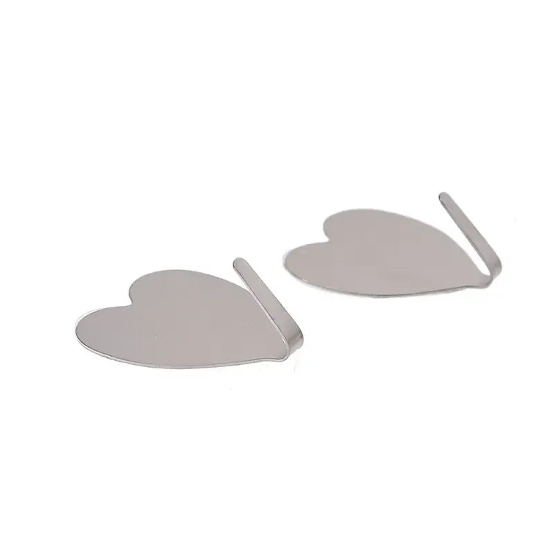 Lipni pakaba Heart, lipni kabliukas su širdies formos dizainu, tinkamas papuošalams ir mažiems daiktams kabinti.