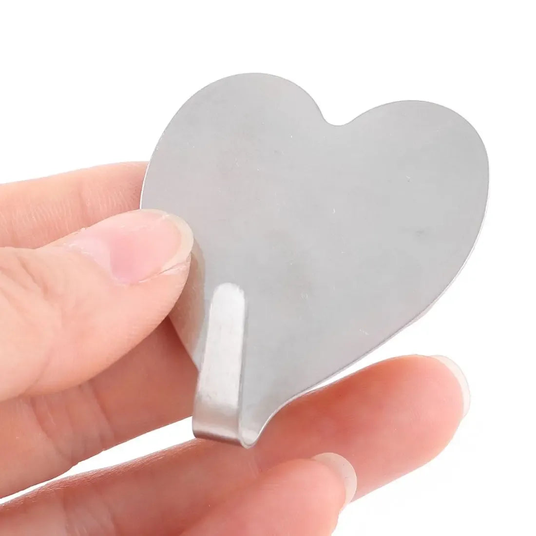 Lipni pakaba Heart, plastikinė su lipnia juosta, raudona širdies formos dekoracija interjero kabinimui.