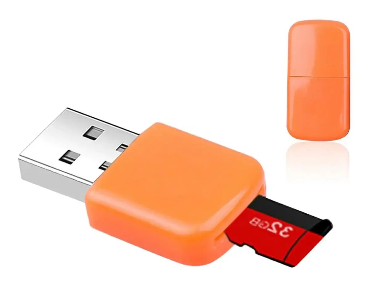 Kompaktiškas microSD/TF atminties kortelių skaitytuvas, juodos spalvos, su kortelių lizdais ir USB jungtimi.