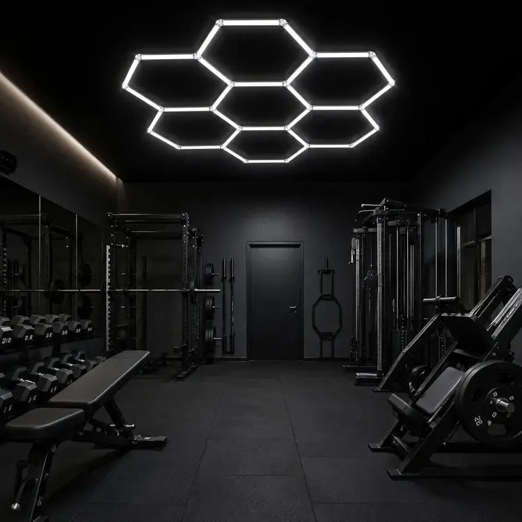 Modulinis lubinis LED šviestuvas Hexagon, modernus geometrinis dizainas, šviečia šviesiai baltu apšvietimu.