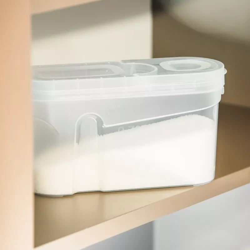 Birių produktų indas su 1,3 litro talpa, plastikinis indas saugiam ir patogiam laikymui.