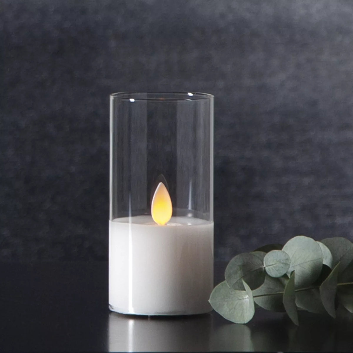 LED žvakė su tikro stiklo gaubtu, 12,5 cm