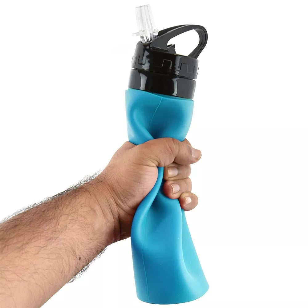Silikoninė sulankstoma gertuvė 600 ml, mėlynos spalvos, lanksti ir patogi naudoti, skirta gėrimams vežtis.