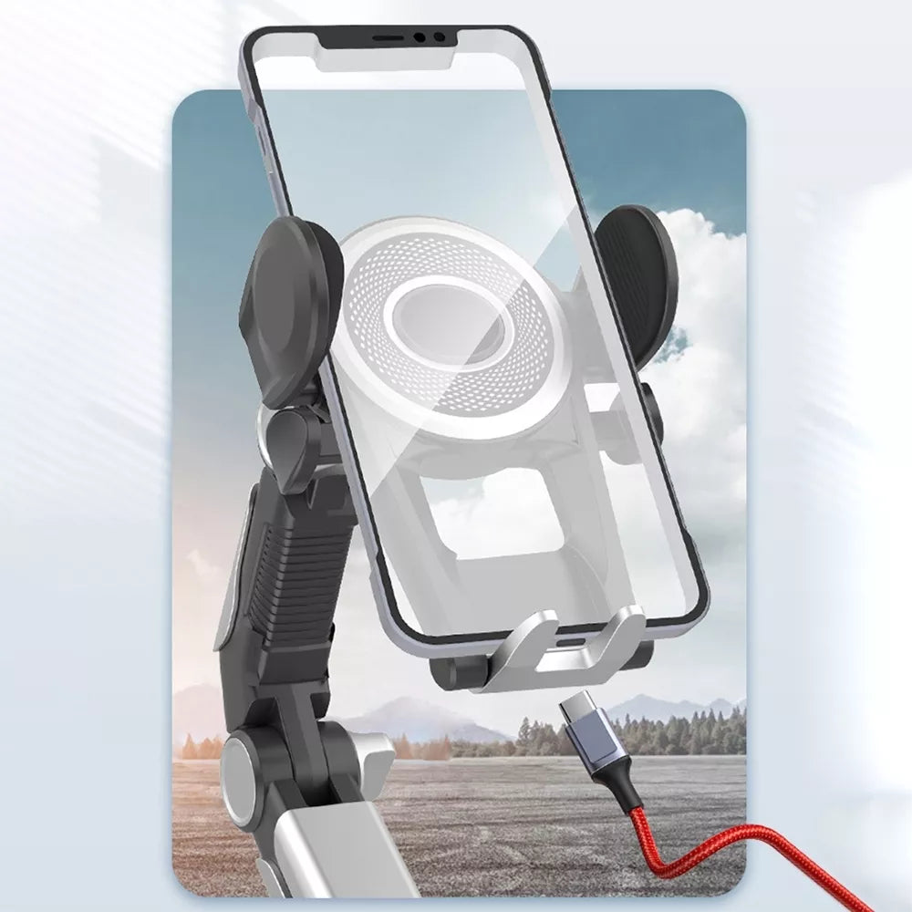 Automobilinis telefono laikiklis XLINE TR1530, tvirtai pritvirtintas prie prietaisų skydelio, skirtas saugiai laikyti telefoną automobilyje.