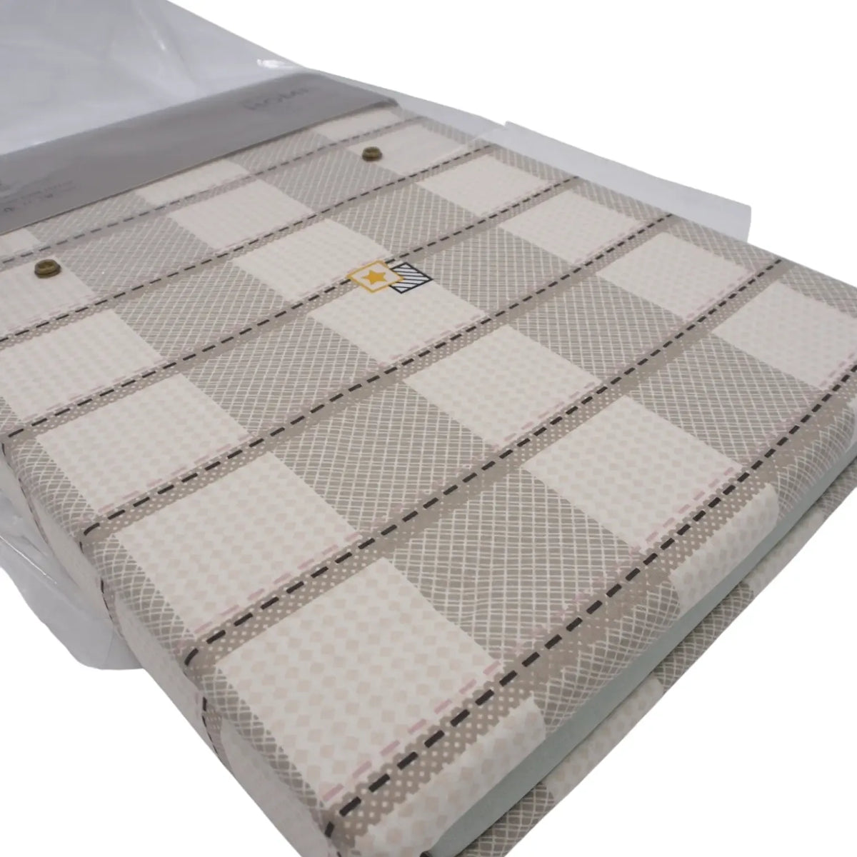 Medvilninis patalynės komplektas 160x210 cm su elegantišku dizainu, patogus ir švelnus odai, puikiai tinka miegamajam