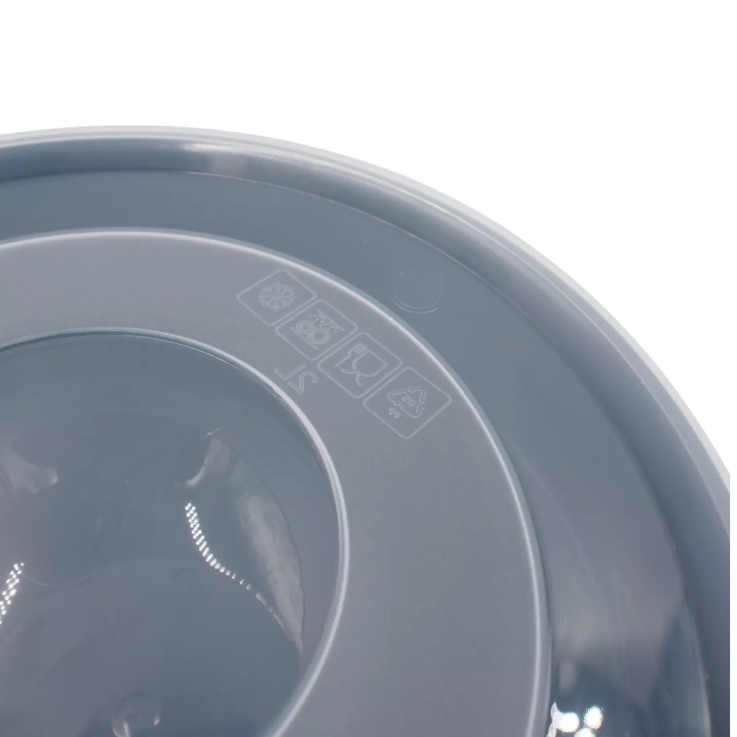 Plastikinis dubuo su dangčiu, 2 l