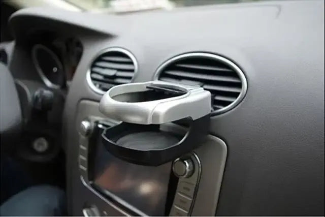 Automobilinis puodelio laikiklis, patogus gėrimų dėklas automobiliui, skirtas stabiliai laikyti gėrimus kelionėse.