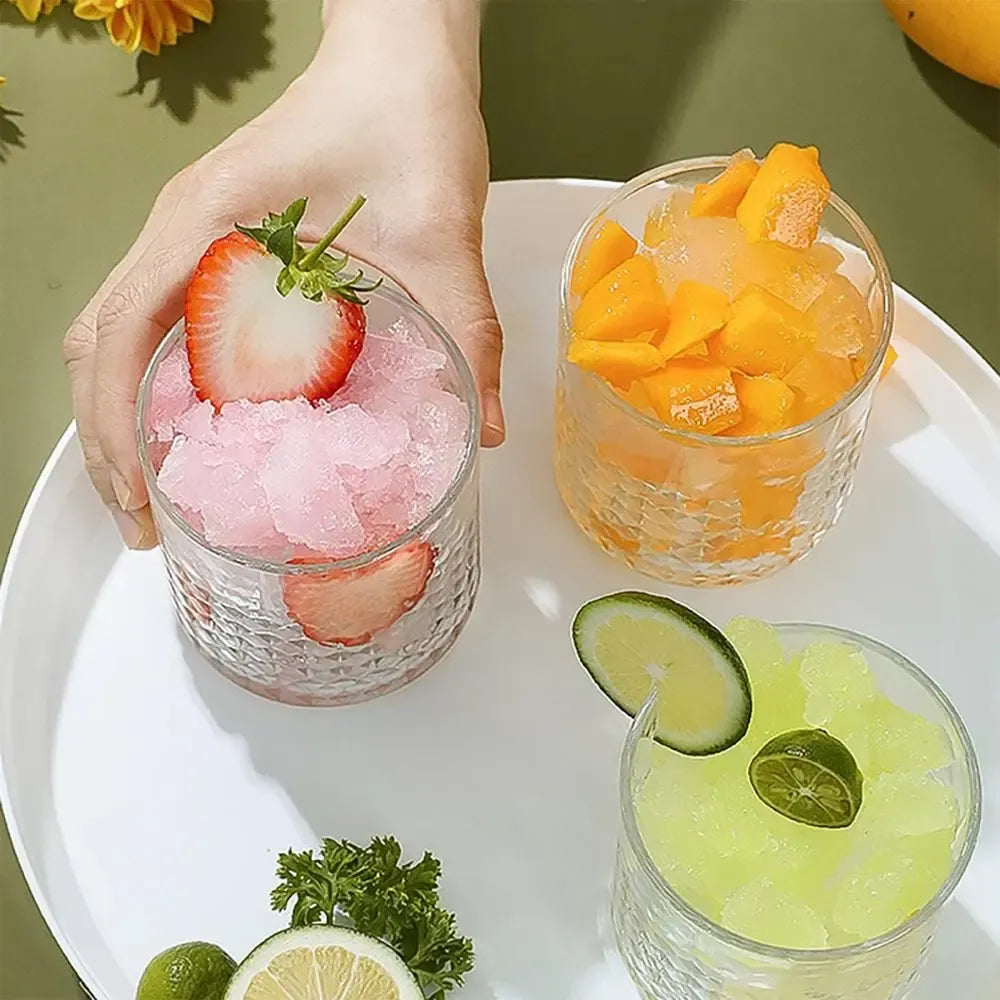 Šerbeto gaminimo puodelis Slushy, 150 ml, plastikinis su dangteliu ir rankena, spalvingas ir patogus naudojimui namuose.
