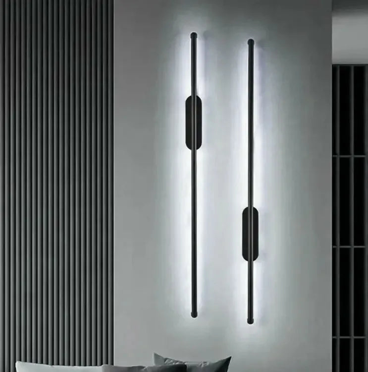 Sieninis LED šviestuvas 60 cm, 11 W, šviesos spalva 6000 K, modernus apšvietimas, baltas metalinis korpusas.