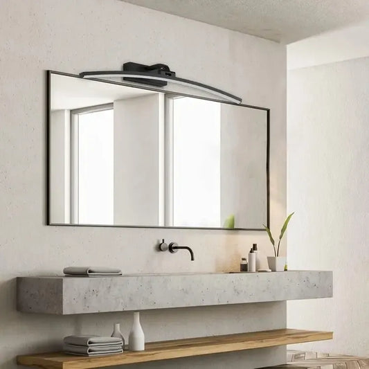 Sieninis LED šviestuvas virš veidrodžio, 60 cm, 12 W, šviesos spalva 4000 K, modernus apšvietimo sprendimas vonios kambariui