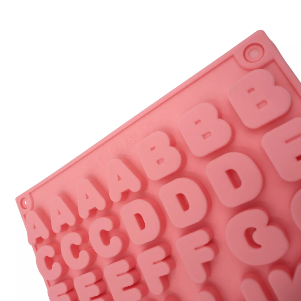 Silikoninė forma raidėms – 29,5 × 17 × 0,6 cm