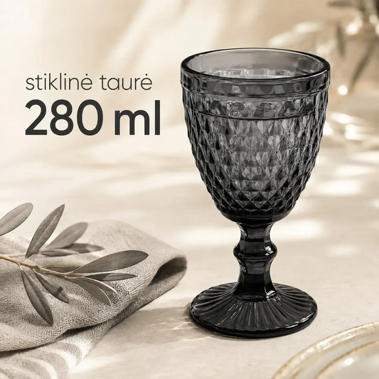 Juoda stiklinė taurė, 280 ml, elegantiška ir moderni, su aiškiu stiklo dizainu, skirta gėrimams.