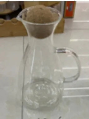 Stiklinis ąsotis su kamštiniu dangteliu 1600 ml