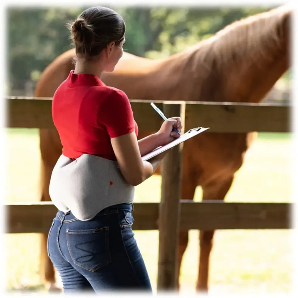 Vibracinis nugaros diržas su šildymo ir oro kompresijos funkcija, juodas, su reguliuojamais dirželiais ir valdymo pultu
